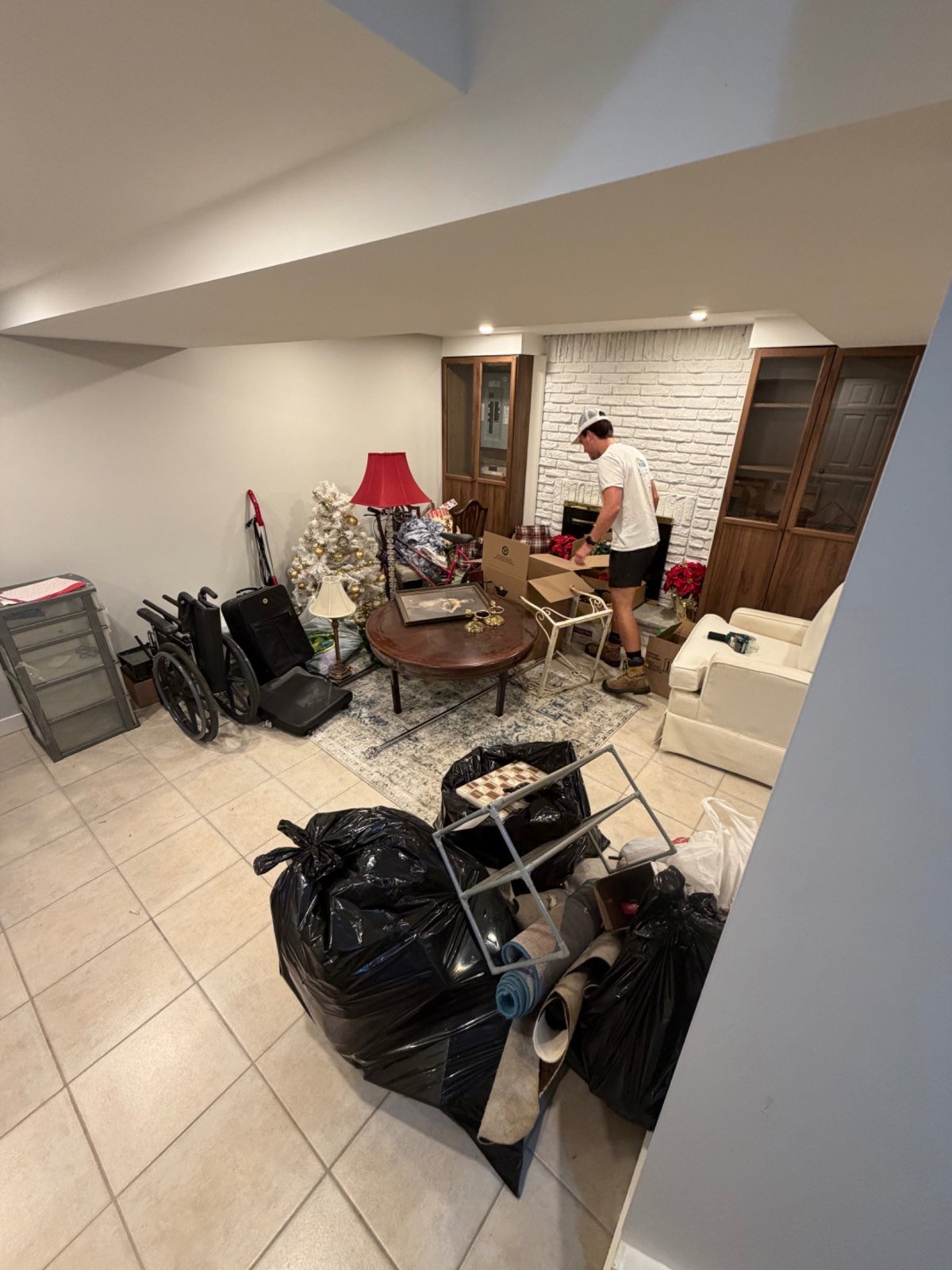 Living space cleanout before removal